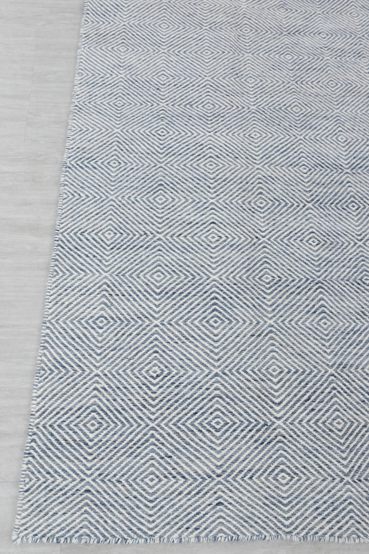 EILEEN (made to order)