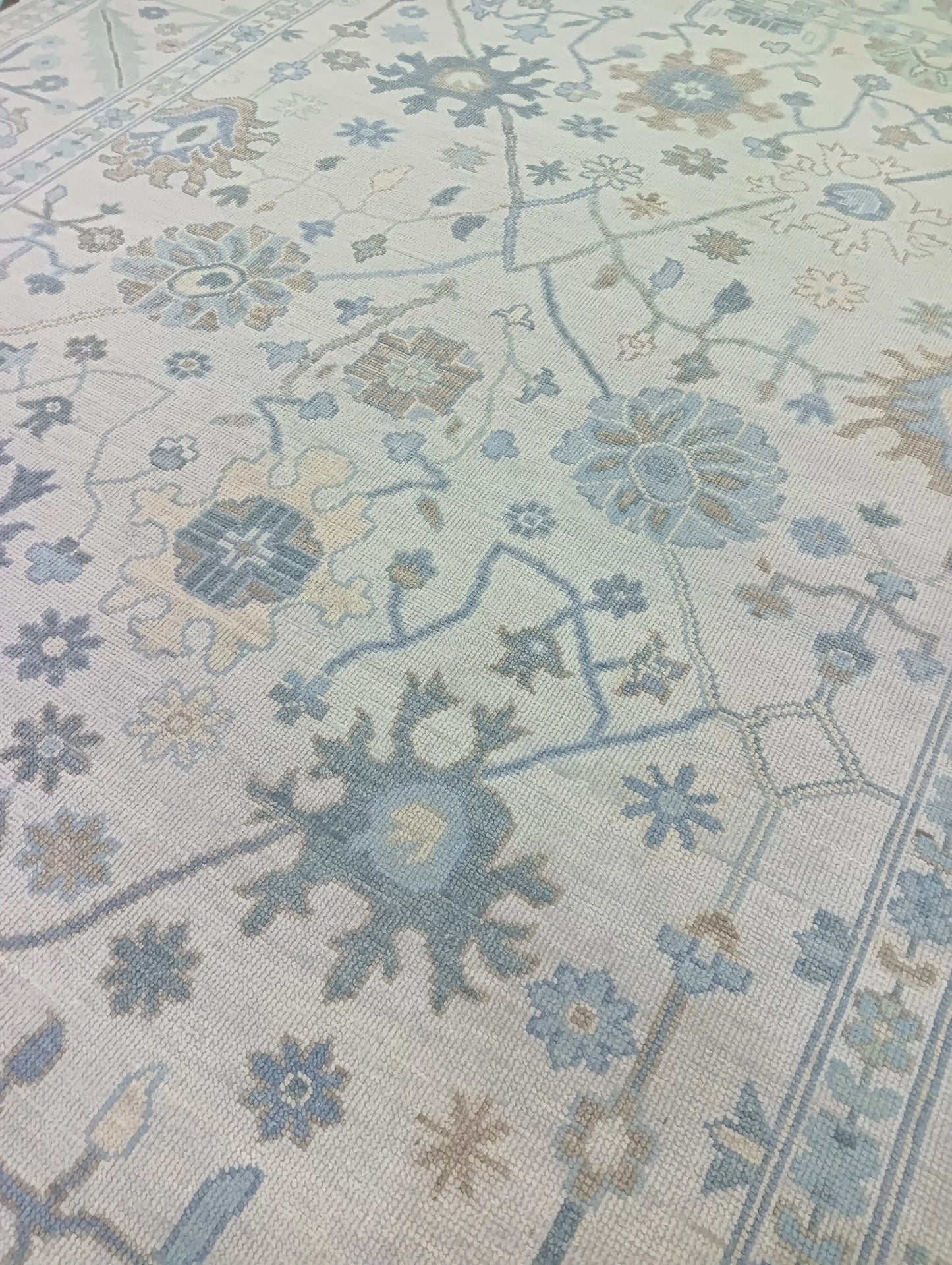 ELIZABETH (made to order) The Clara Rugs