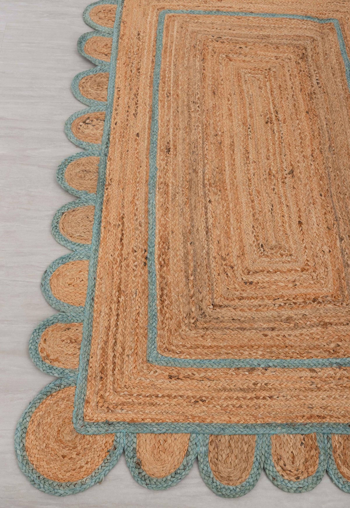 VANESSA (made to order)