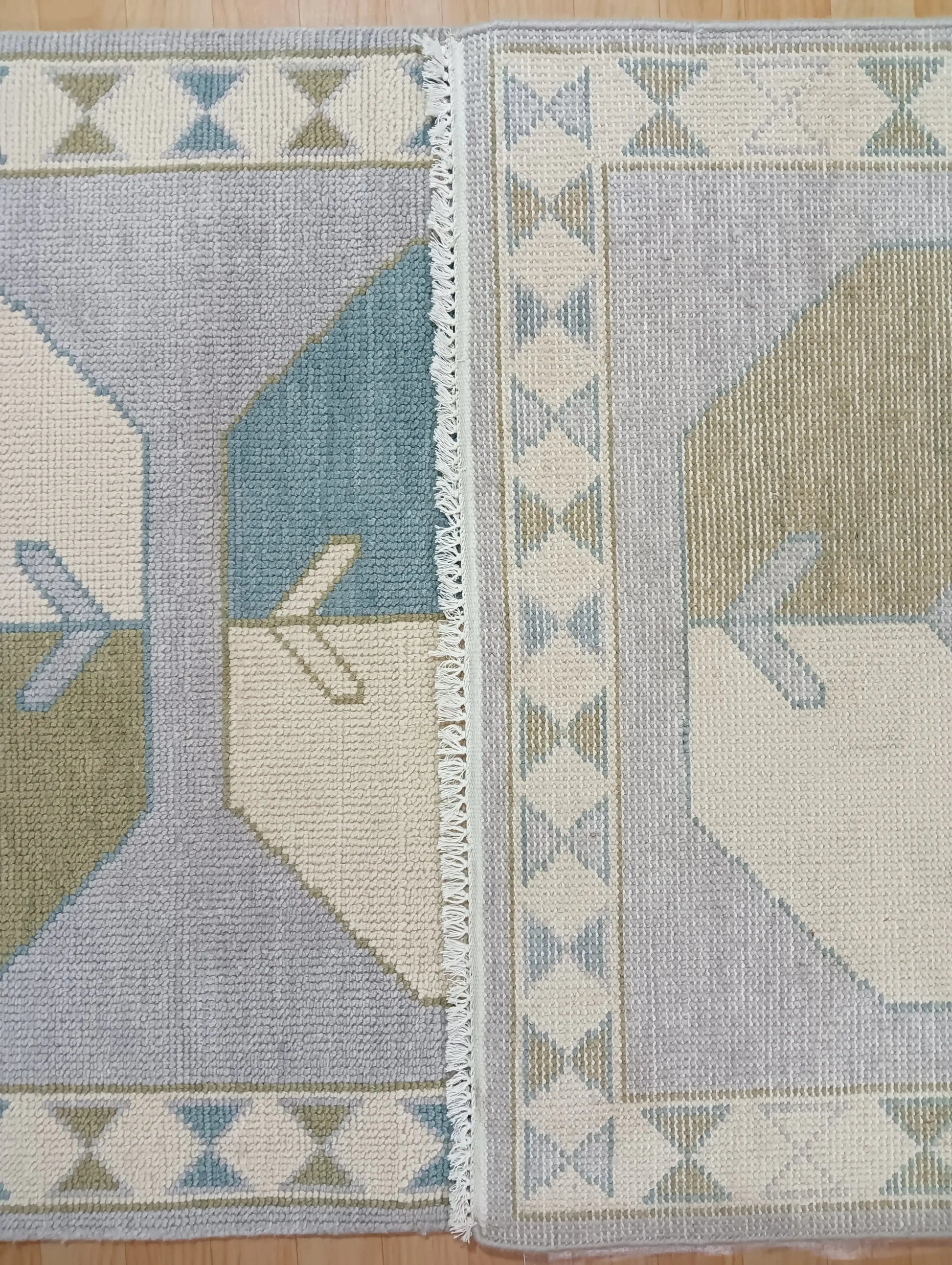 APRIL (made to order) The Clara Rugs