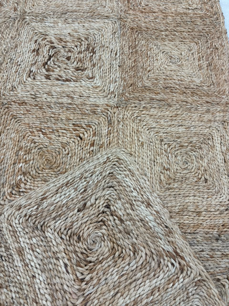 ASHBOURNE (made to order)