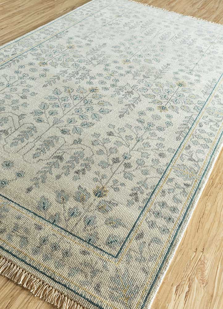 Blue Floral Pattern 2x5 feet Rug